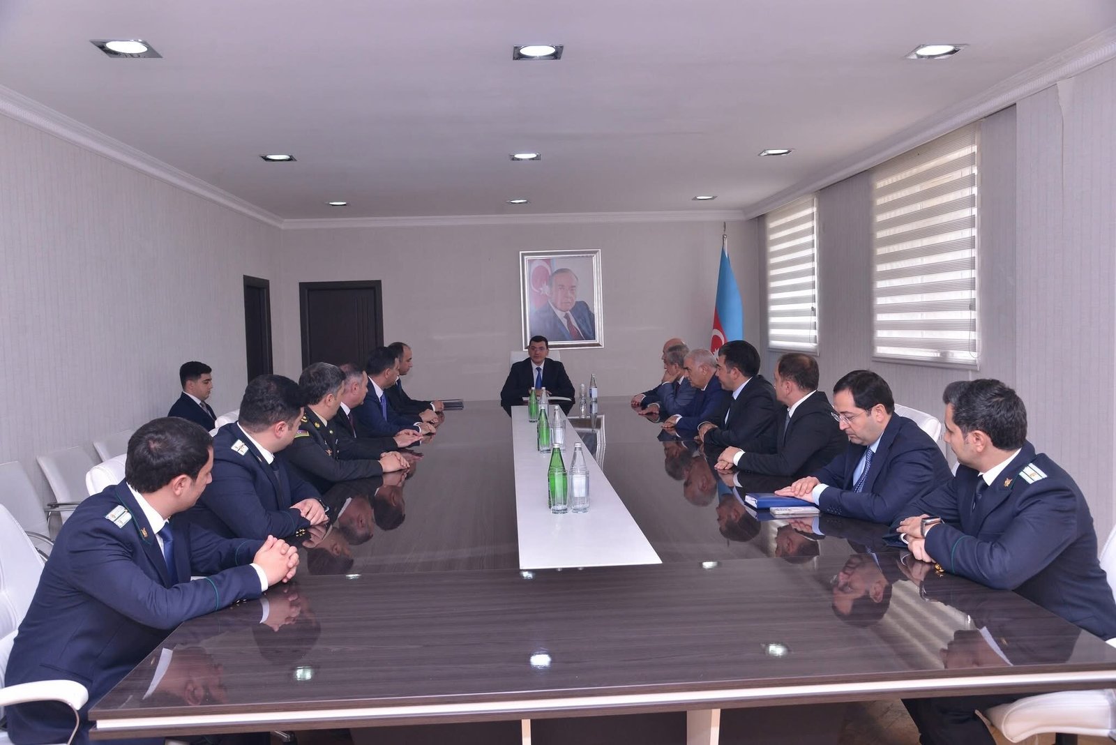 01 oktyabr 2026-cı il tarixində Qaradağ rayonunda 01 oktyabr – Prokurorluq işçilərinin peşə bayramı gününə həsr olunmuş tədbir keçirilib.