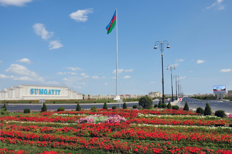 ÇİÇƏKLƏNƏN SUMQAYITIMIZ YENİ NƏFƏS GƏTİRİR — ŞƏHƏRİMİZİN İNKİŞAFI GƏLƏCƏYƏ OLAN ÜMİDİMİZİ ARTIRIR